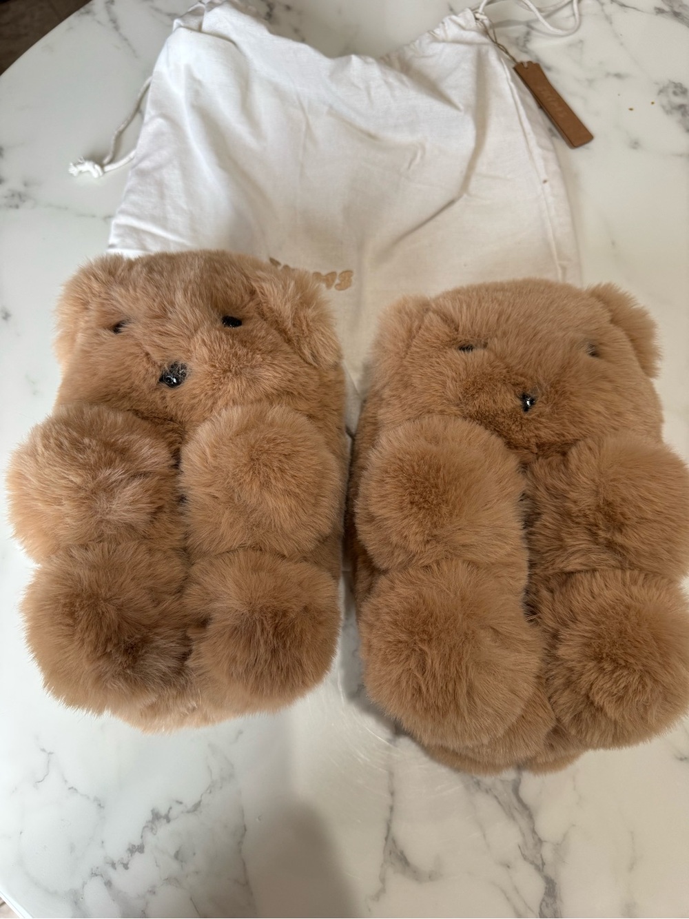 SKIMS Teddy Bear Slippers size 36 - Picture 3 of 6